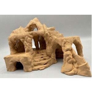 Savannah Caves Reptile Hide and Climb